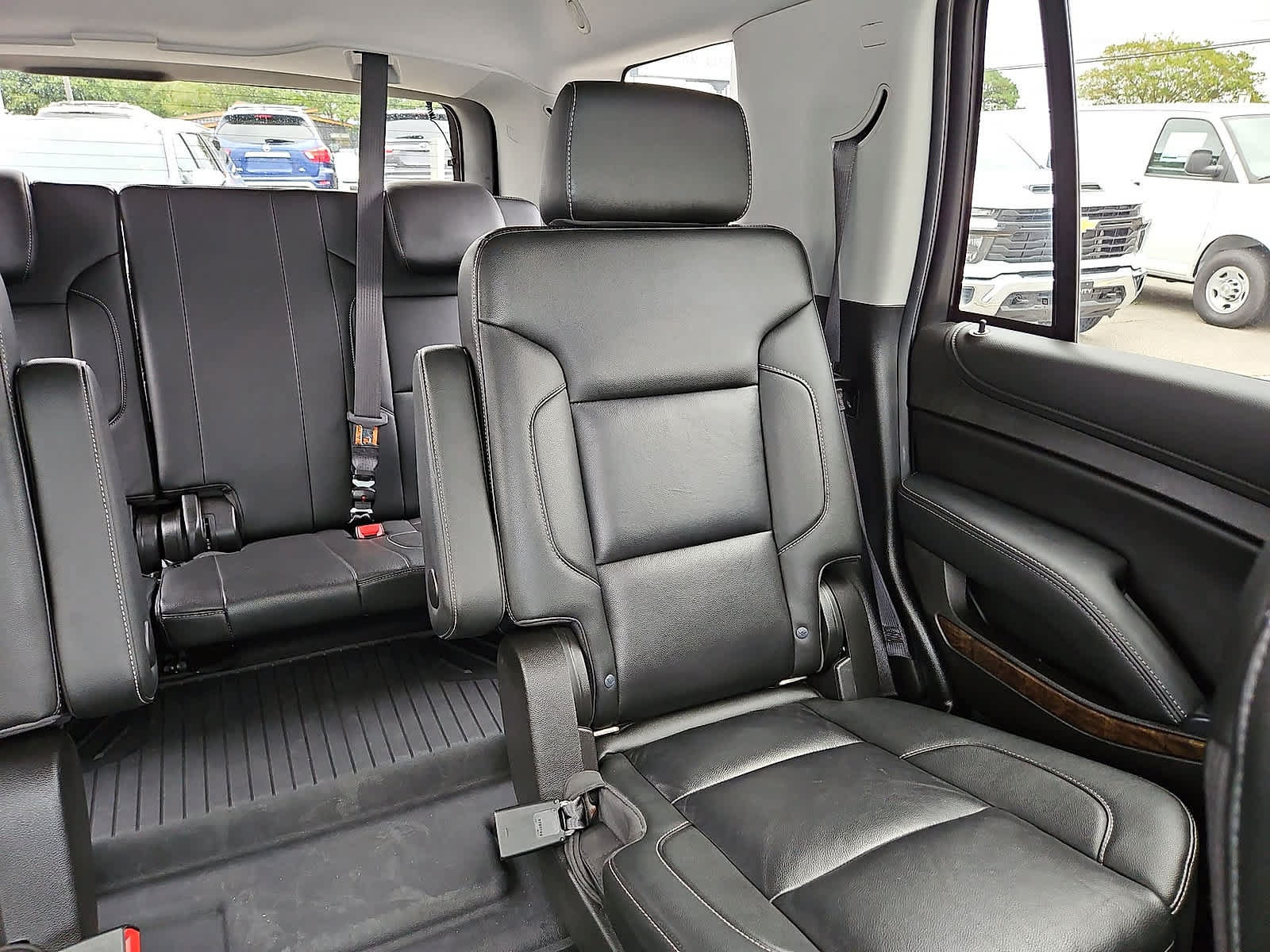 Used 2019 Chevrolet Tahoe LT AWD/4WD image 15