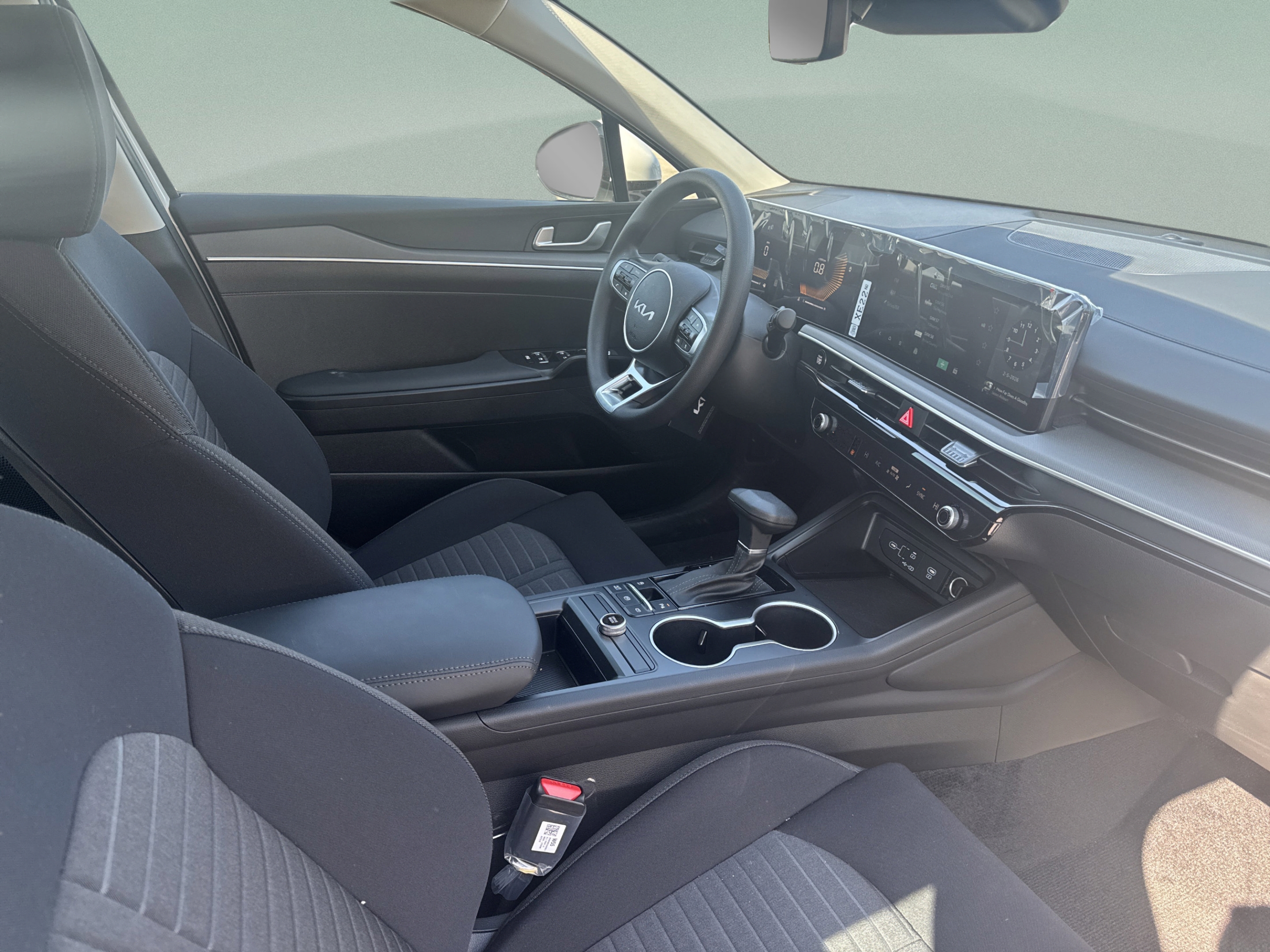 New 2026 Kia K5 LXS FWD image 36