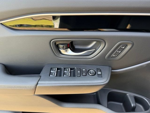 Used 2025 Honda Pilot EX-L image 15
