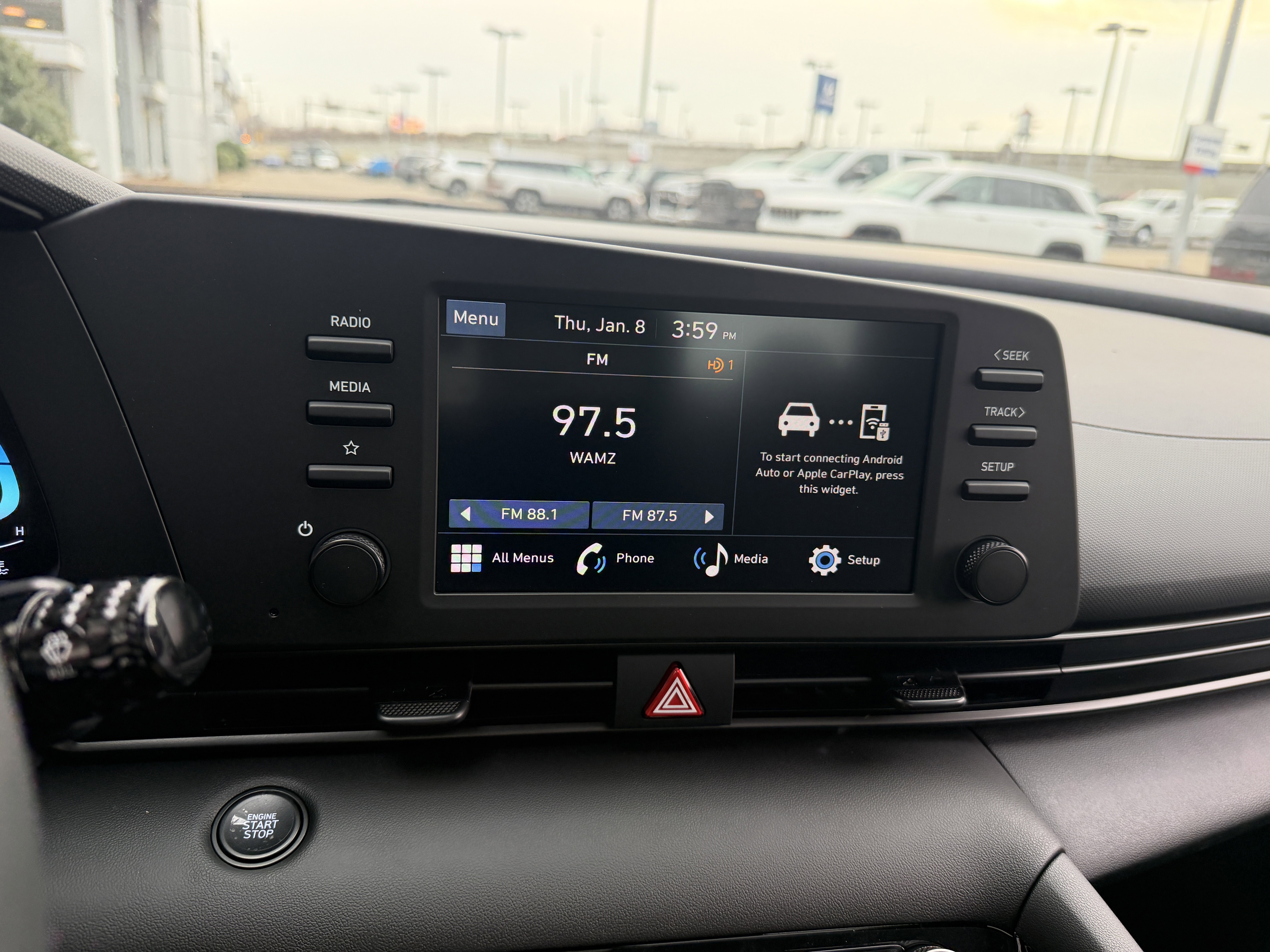 New 2026 Hyundai Elantra SEL Sport FWD image 32