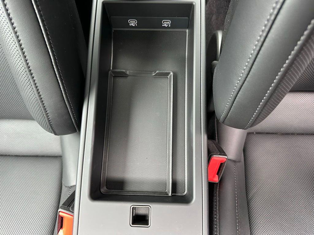 Certified 2024 Porsche 911 Carrera GTS image 23