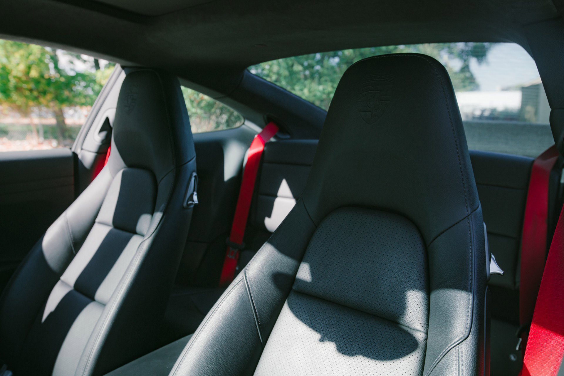 Used 2015 Porsche 911 Carrera 4S image 12