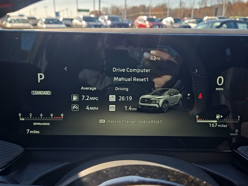 New 2026 Nissan Kicks SR w/ SR Premium Package image 13