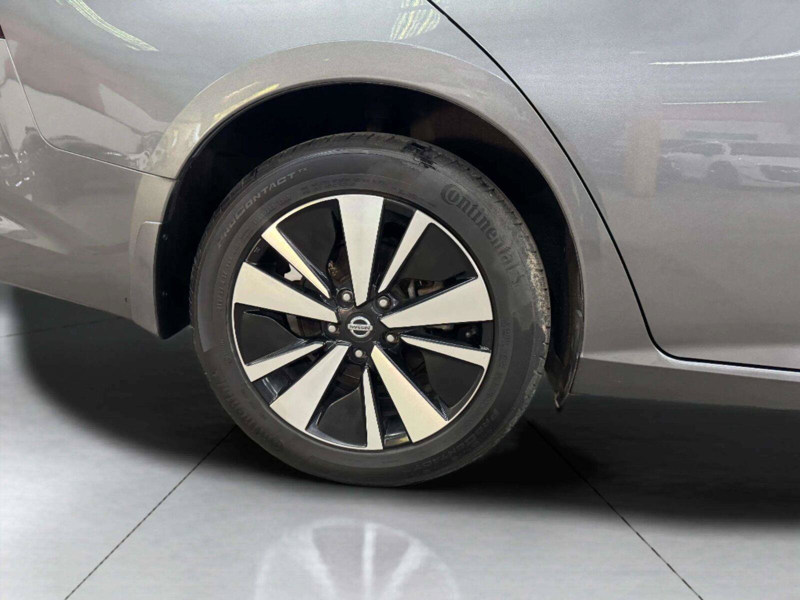 Used 2019 Nissan Altima 2.5 SV AWD/4WD image 45