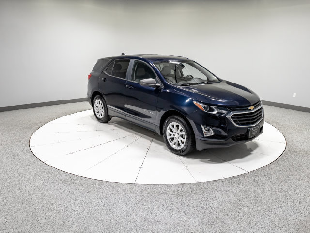 Used 2020 Chevrolet Equinox LS AWD/4WD image 25