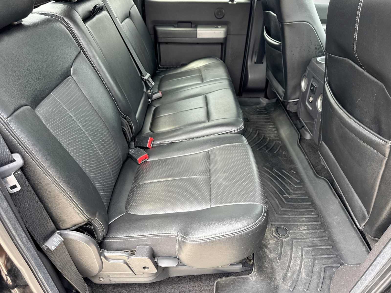 Used 2016 Ford F250 Lariat w/ Lariat Ultimate Package AWD/4WD image 21