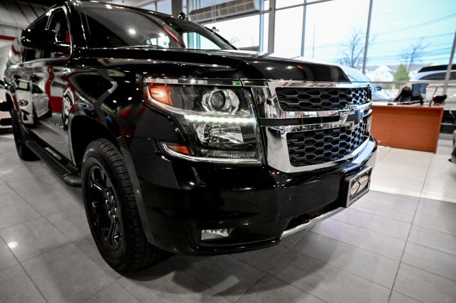 Used 2020 Chevrolet Suburban LT image 10