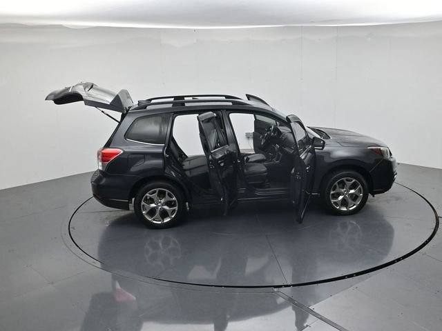 Used 2018 Subaru Forester 2.5i Touring w/ Popular Package #3B AWD/4WD image 47