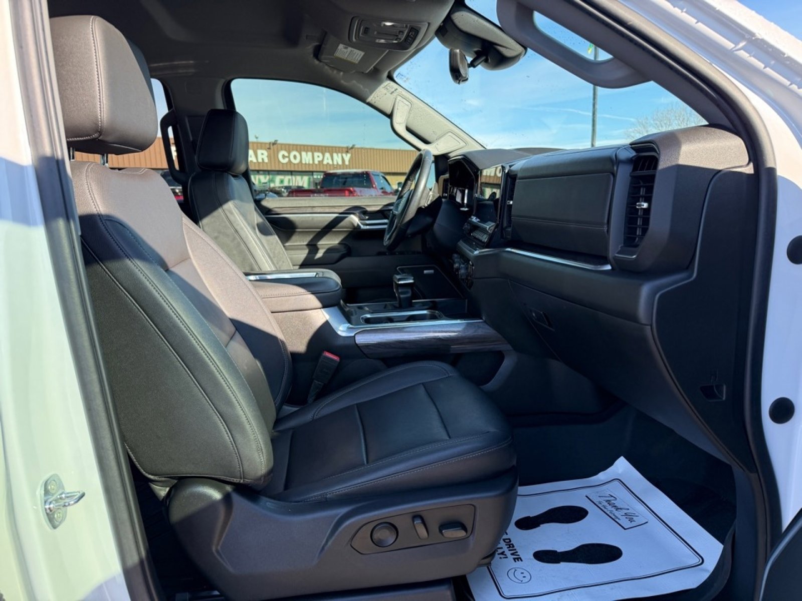 Used 2022 Chevrolet Silverado 1500 LTZ w/ Technology Package image 11