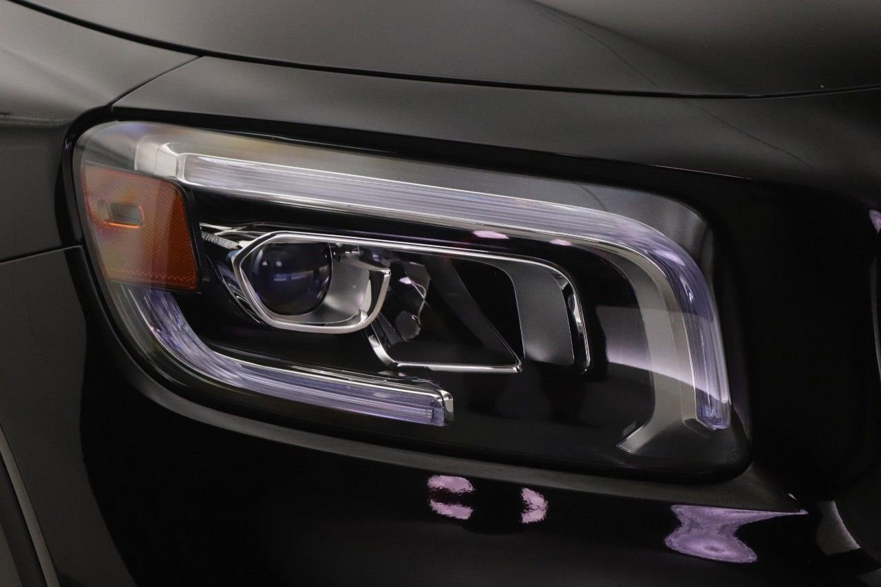 Certified 2023 Mercedes-Benz GLB 250 image 28
