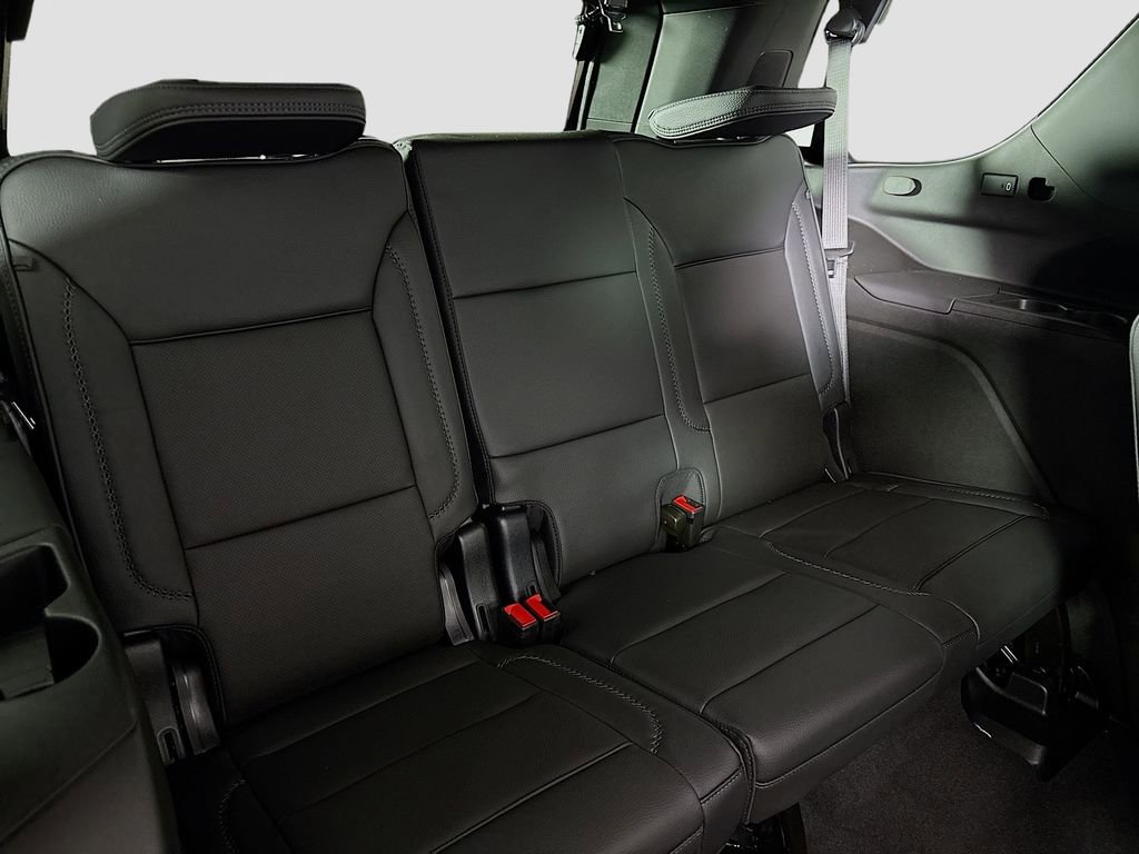 New 2026 GMC Yukon Denali w/ Sun & Power Step Package image 28