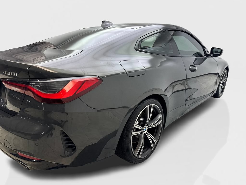 Used 2022 BMW 430i Coupe w/ Convenience Package RWD image 13