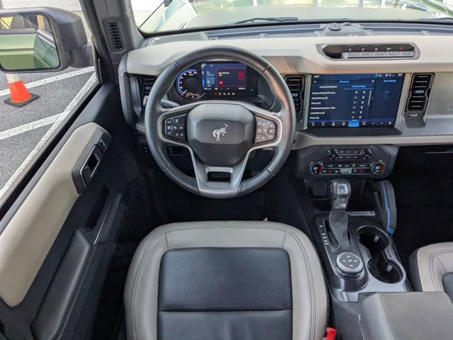 Used 2024 Ford Bronco Wildtrak image 15