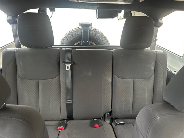 Used 2015 Jeep Wrangler Unlimited Sport w/ Quick Order Package 24S AWD/4WD image 21