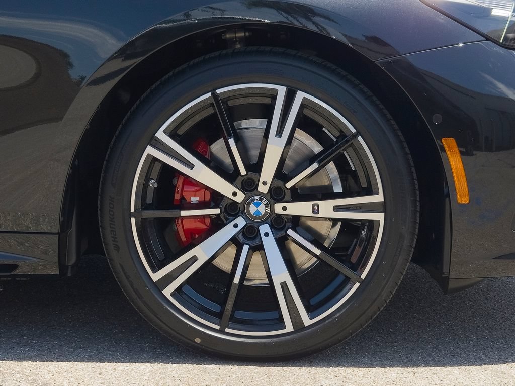 New 2027 BMW 530i w/ M Sport Package RWD image 5