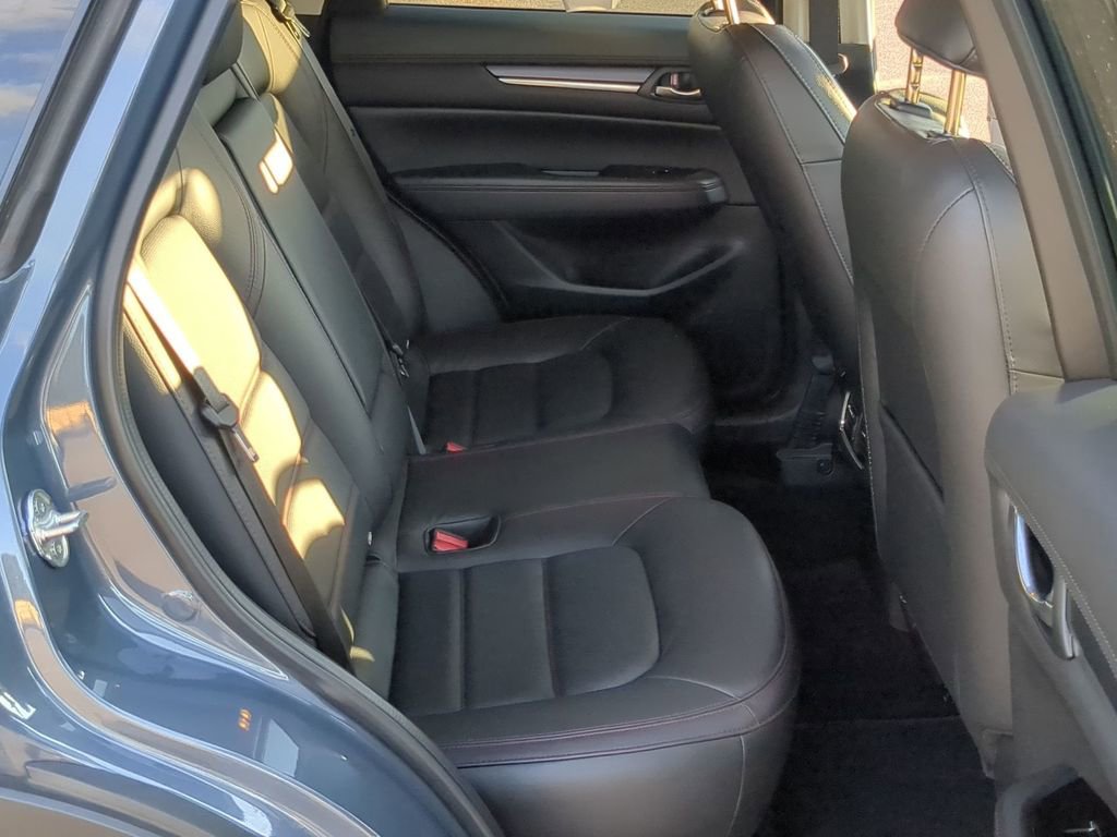 Used 2025 MAZDA CX-5 Carbon Edition image 26