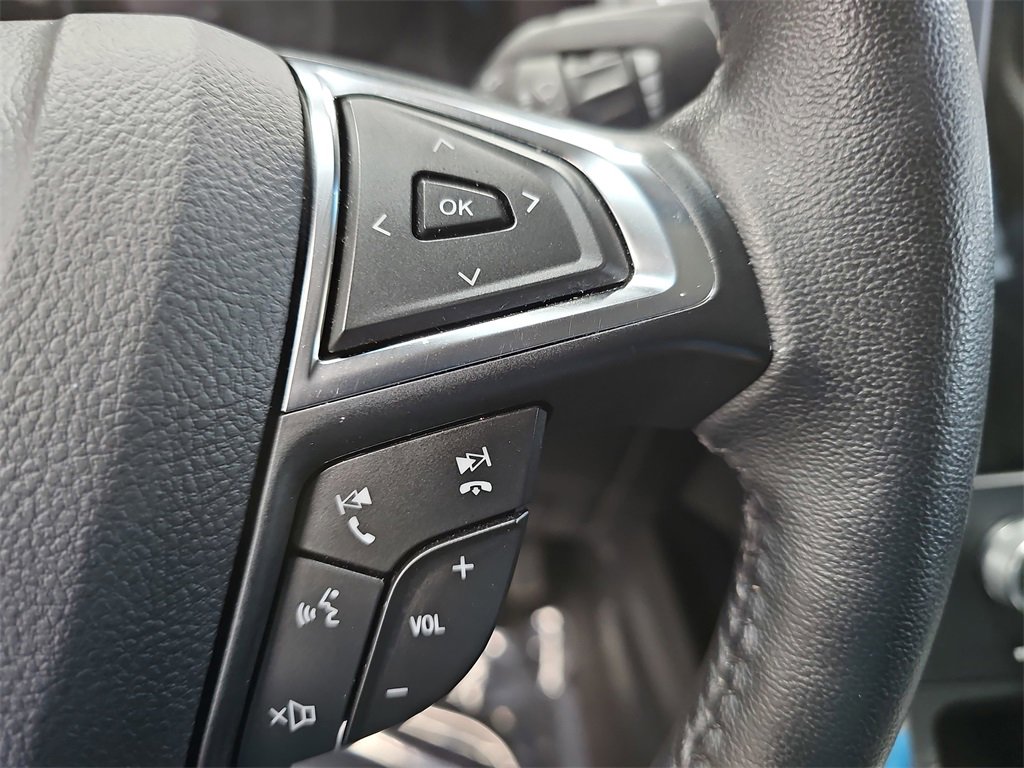 Used 2024 Ford Edge Titanium image 17