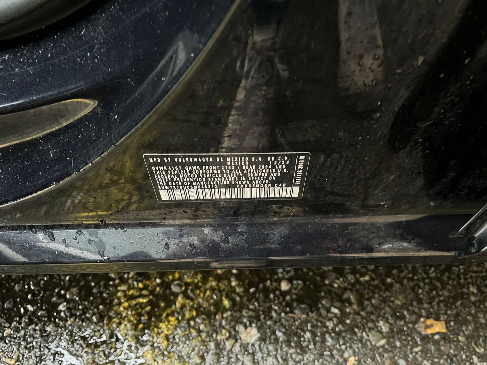 Used 2025 Volkswagen Jetta SE image 29