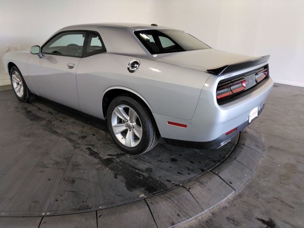 Used 2023 Dodge Challenger SXT image 8