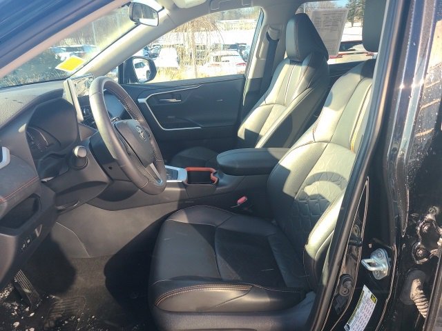Used 2024 Toyota RAV4 Adventure image 16