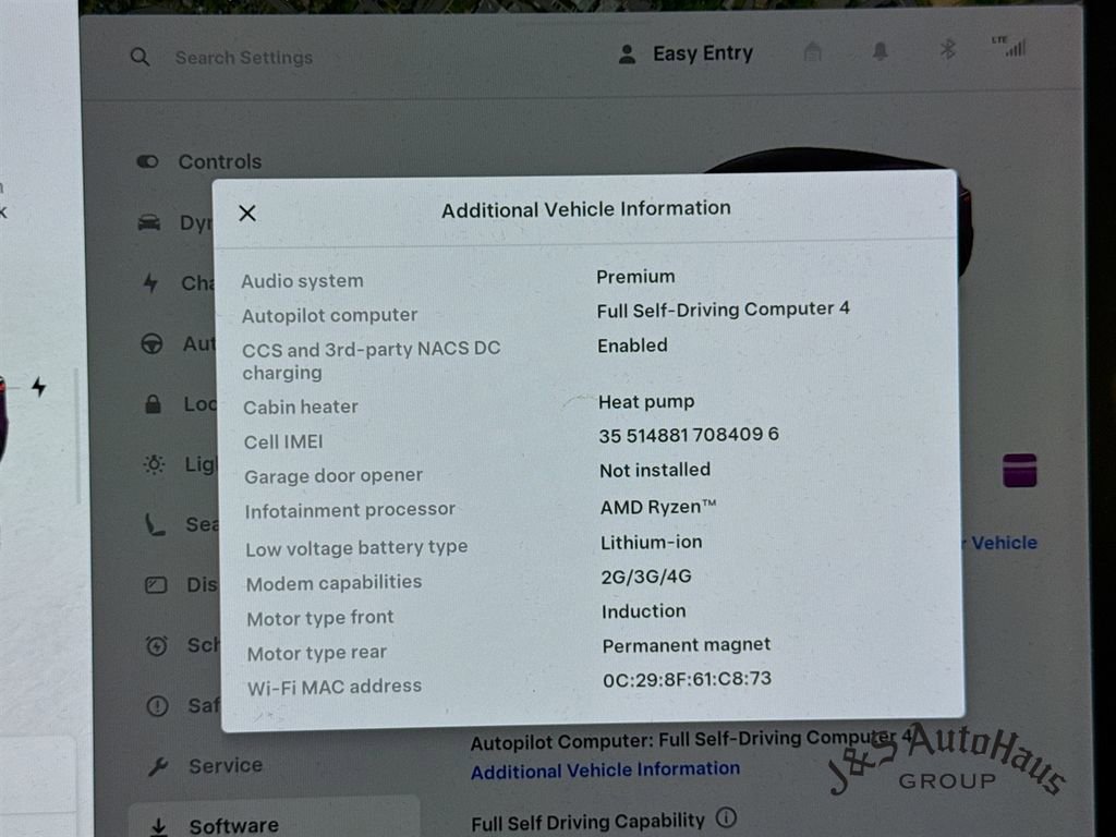 Used 2025 Tesla Model Y Long Range image 18