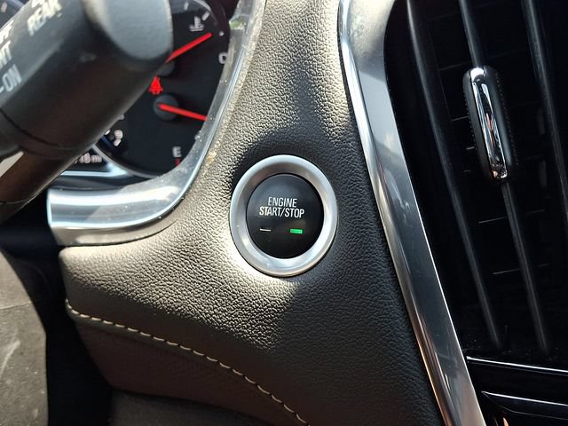 Used 2023 Chevrolet Traverse Premier w/ Redline Edition AWD/4WD image 23