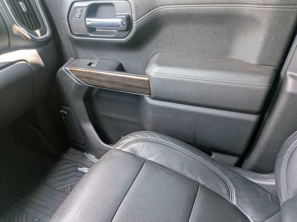Used 2020 Chevrolet Silverado 1500 RST AWD/4WD image 19