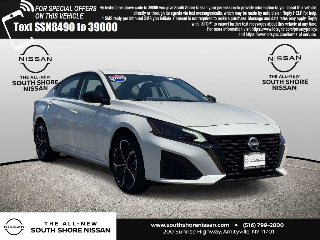 Certified 2025 Nissan Altima 2.5 SR w/ SR Premium Package AWD/4WD image 1