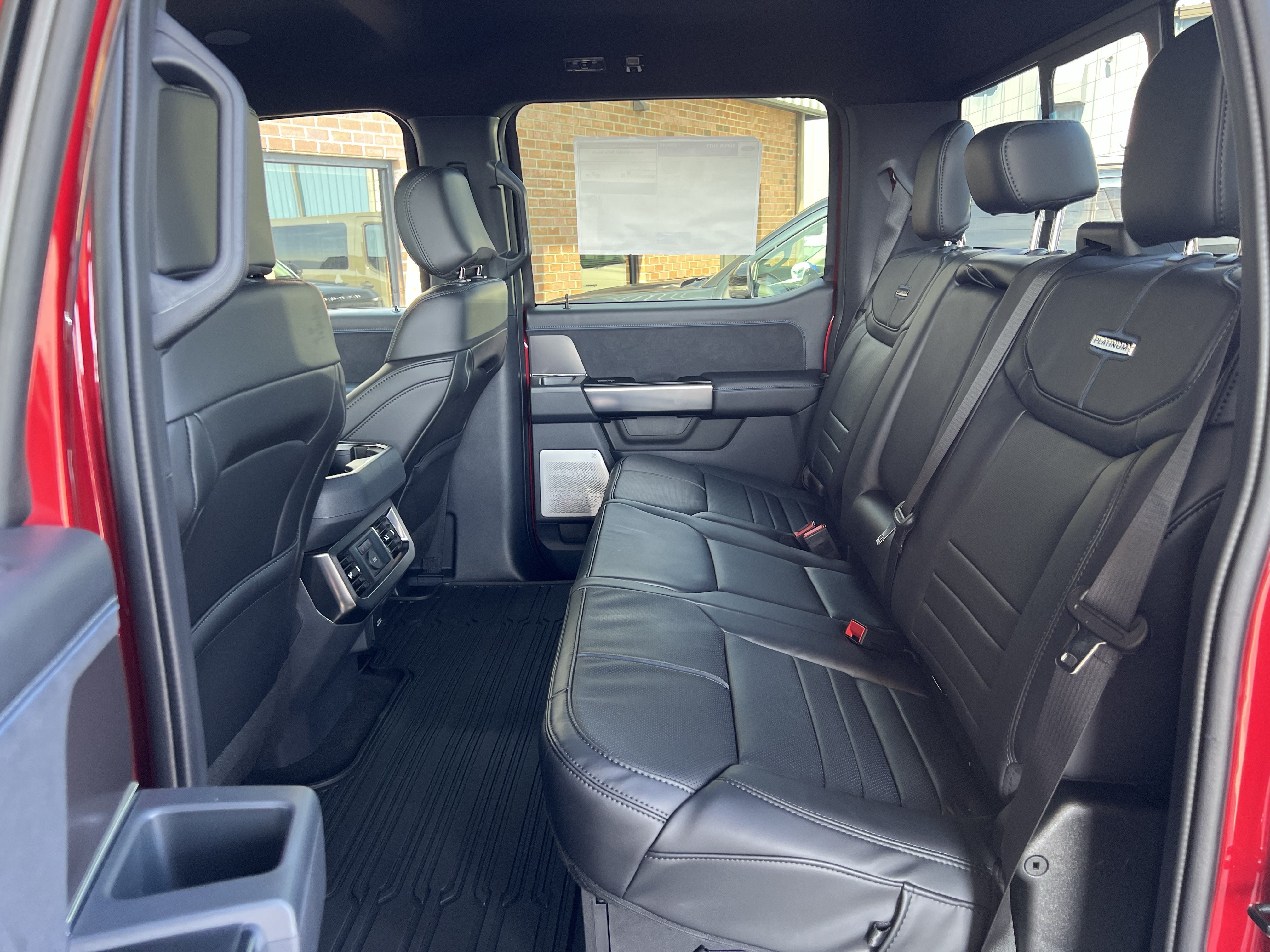 New 2026 Ford F350 Platinum w/ FX4 Off-Road Package AWD/4WD image 21