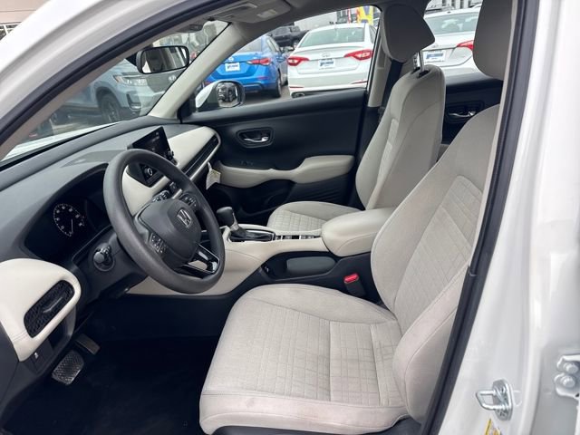 Certified 2023 Honda HR-V LX image 3