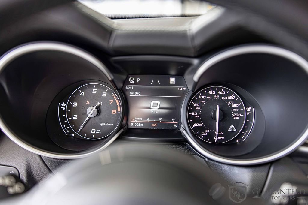 Used 2021 Alfa Romeo Stelvio Quadrifoglio image 25