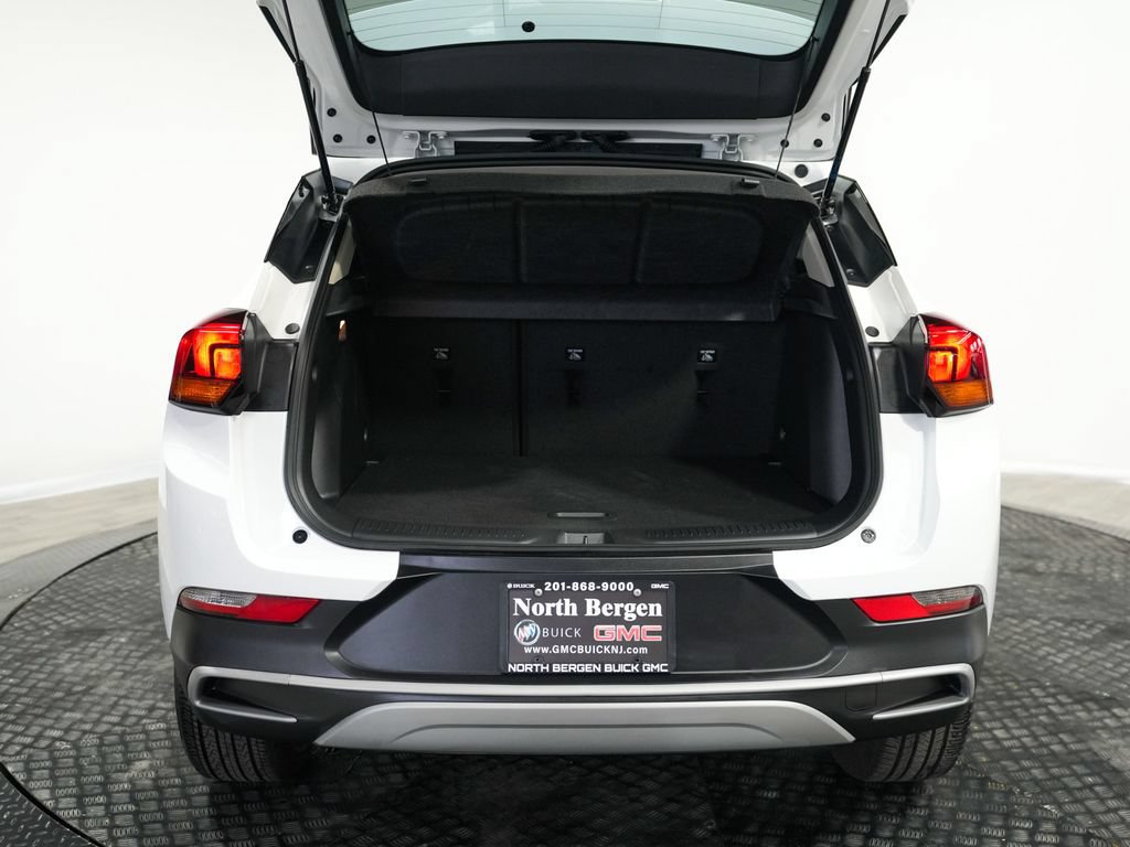 Used 2025 Buick Encore GX Preferred FWD image 39