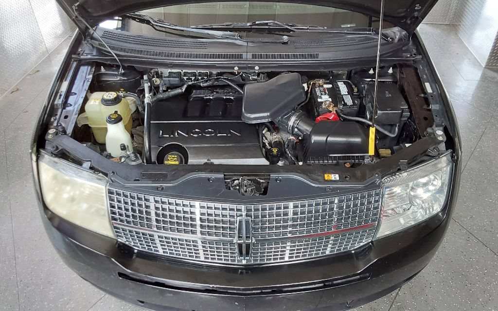 Used 2009 Lincoln MKX 2WD image 23