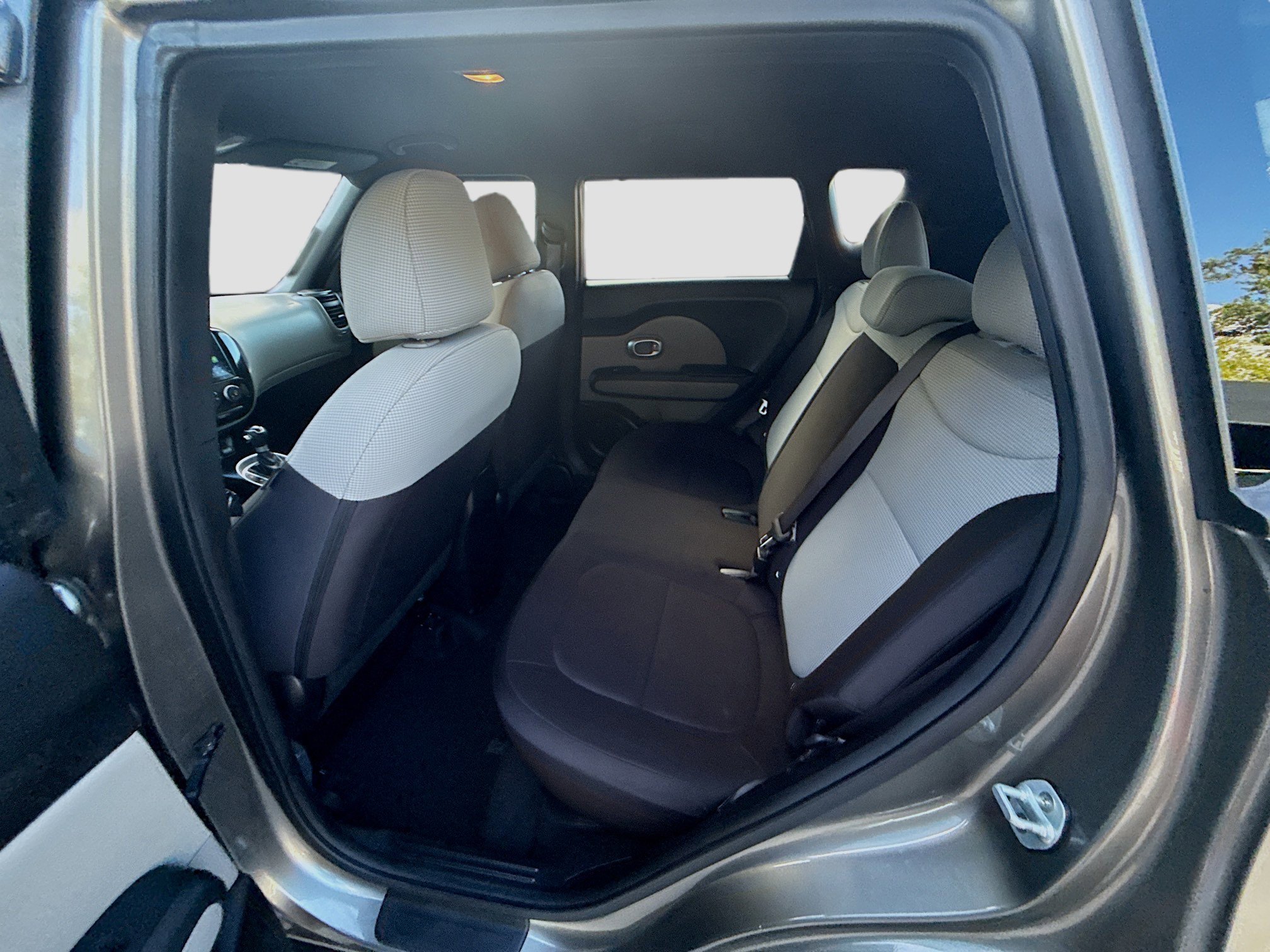 Used 2019 Kia Soul FWD image 22