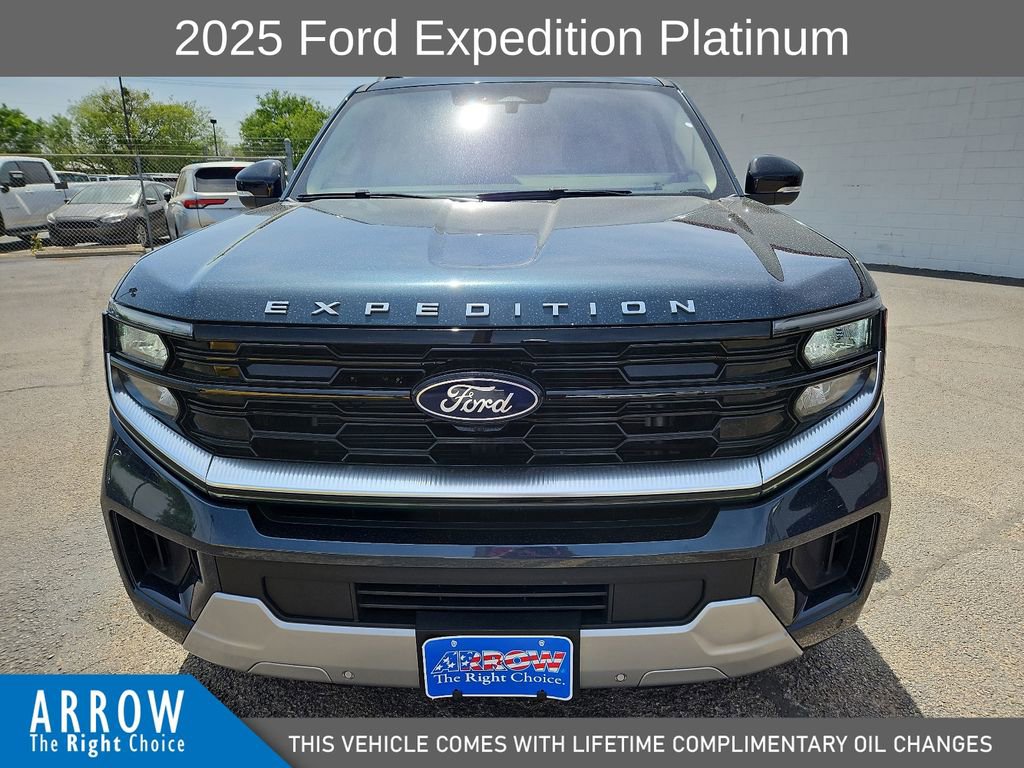 Used 2025 Ford Expedition Platinum w/ Driver's Package image 3