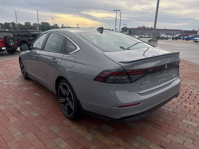 Used 2025 Honda Accord Sport image 7