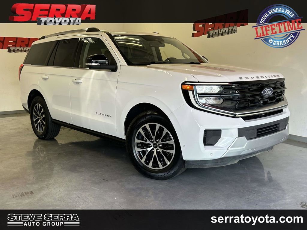 Used 2025 Ford Expedition Platinum AWD/4WD image 1