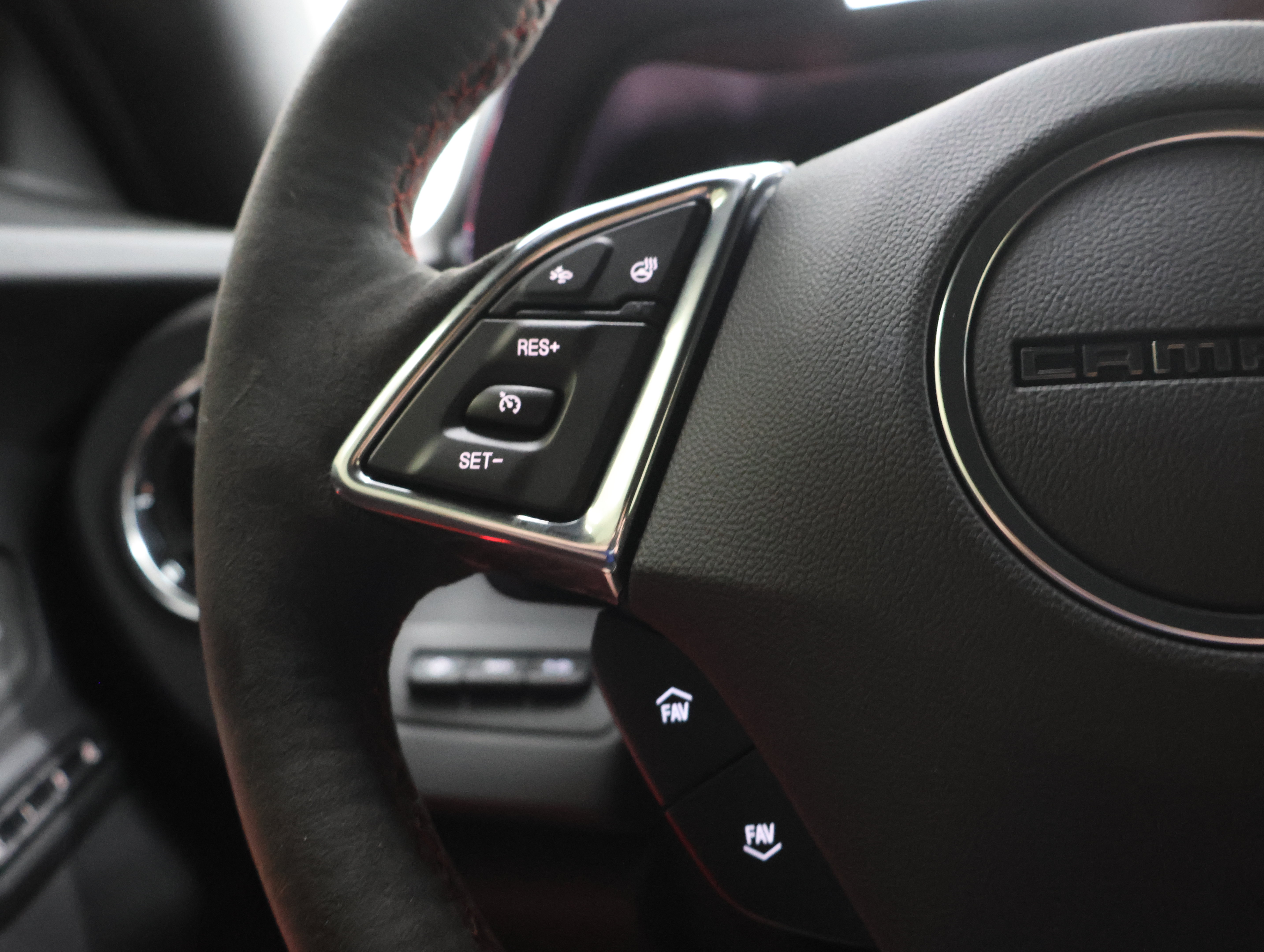 Used 2023 Chevrolet Camaro ZL1 RWD image 15
