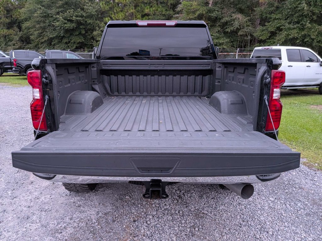 Used 2023 Chevrolet Silverado 2500 LT AWD/4WD image 13