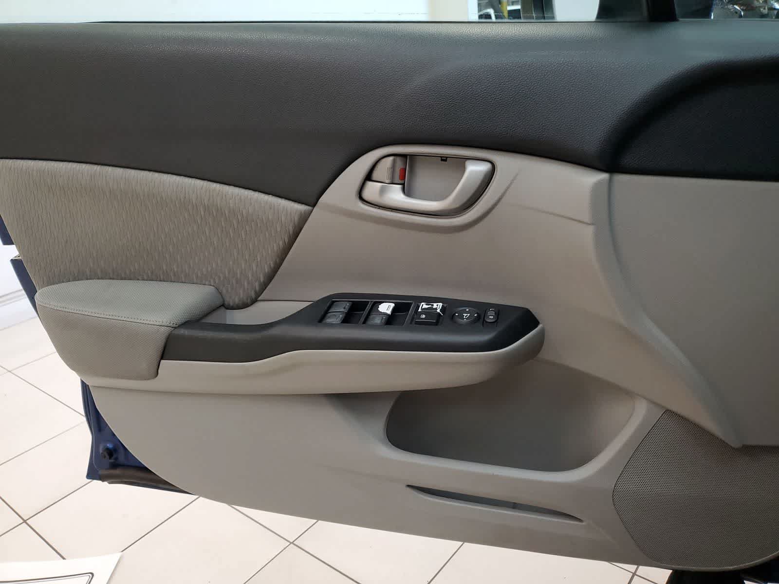 Used 2015 Honda Civic LX image 12