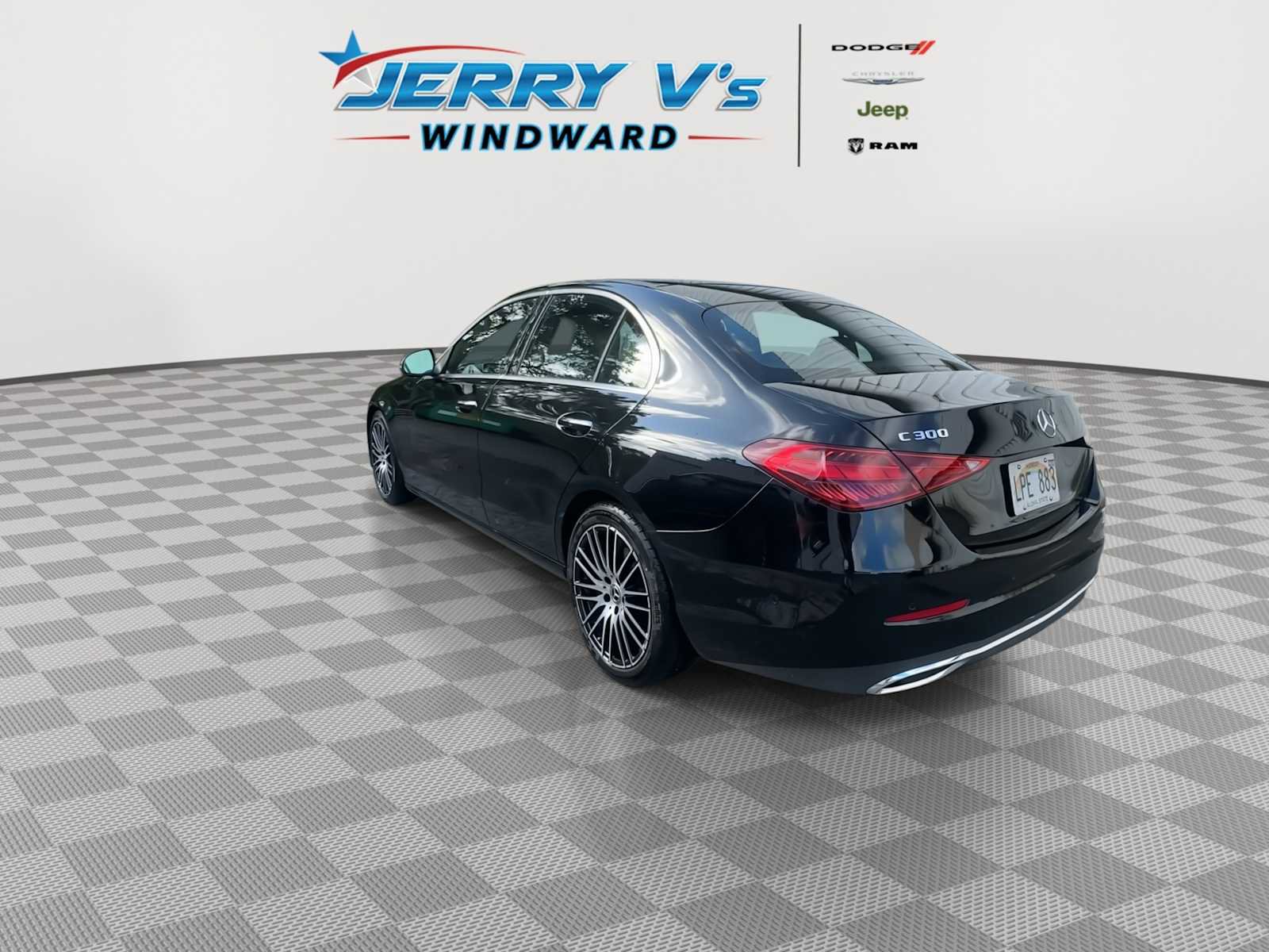 Used 2024 Mercedes-Benz C 300 4MATIC Sedan image 6