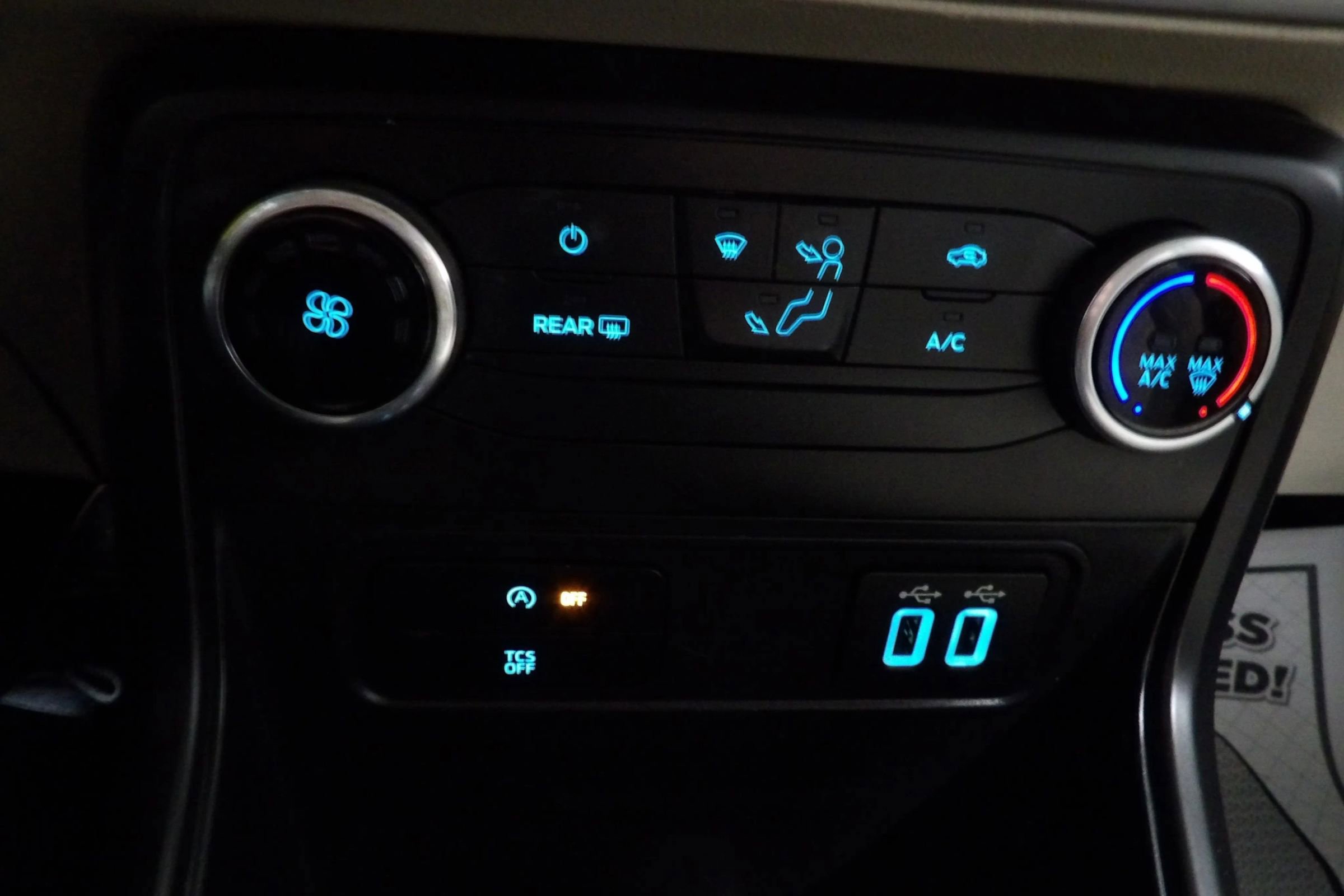 Used 2019 Ford EcoSport S AWD/4WD image 15