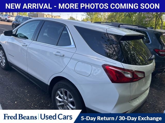 Used 2020 Chevrolet Equinox LT w/ LPO, Floor Liner Package FWD image 4