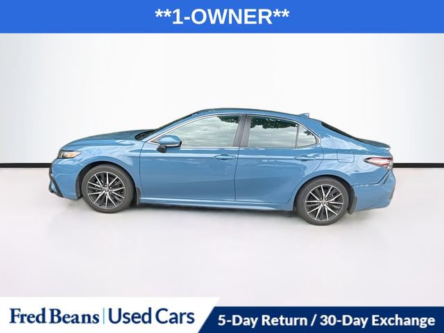 Used 2024 Toyota Camry SE FWD image 2