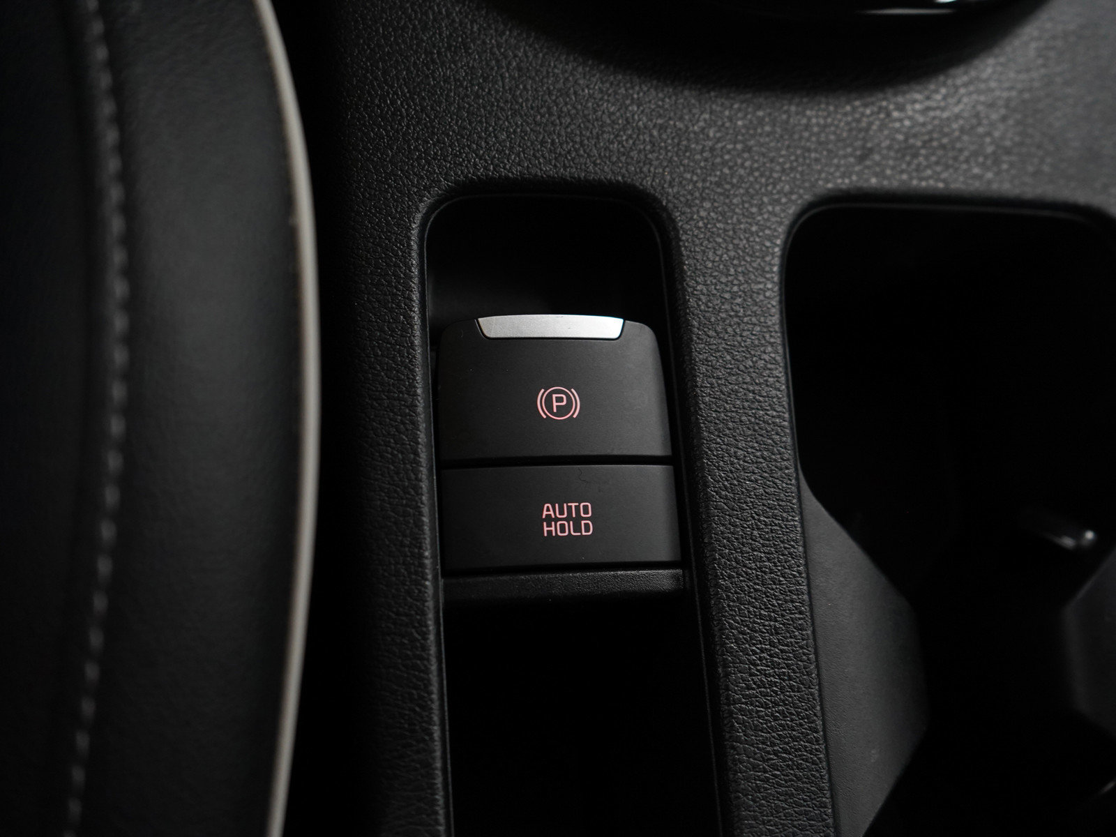 Used 2024 Kia Forte GT-Line image 25