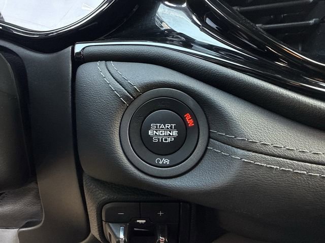 Used 2022 Dodge Durango GT image 24