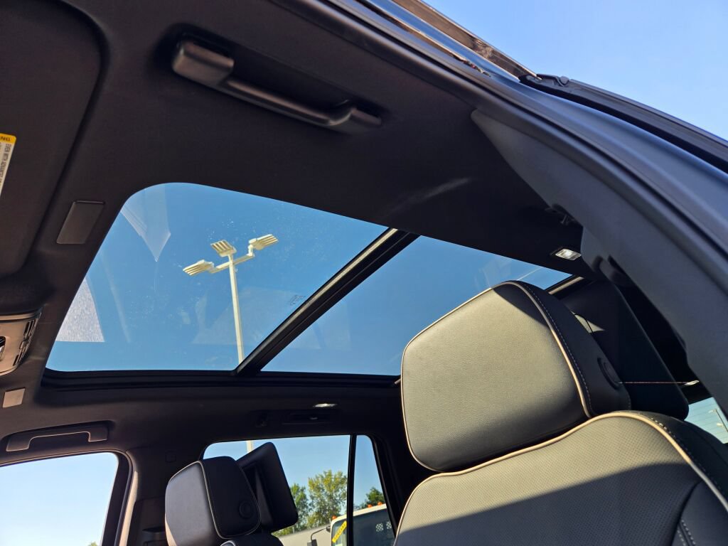 New 2026 Chevrolet Tahoe Premier AWD/4WD image 23