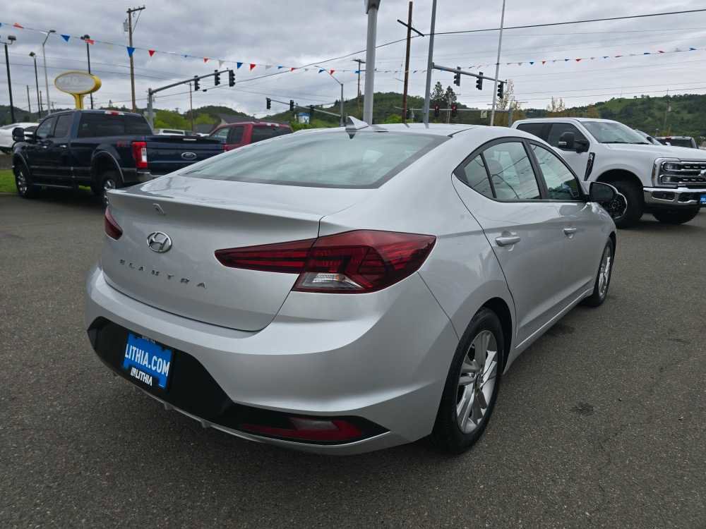 Used 2019 Hyundai Elantra SEL image 5