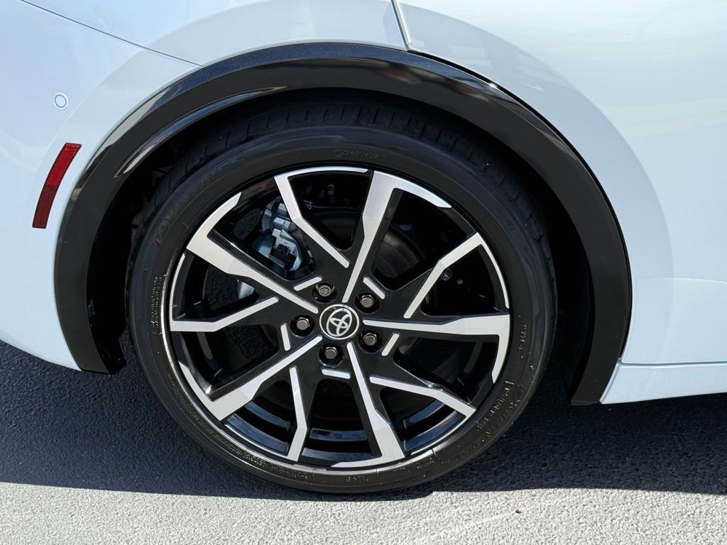 Used 2024 Toyota Prius Prime Premium w/ Advanced Technology Package image 14