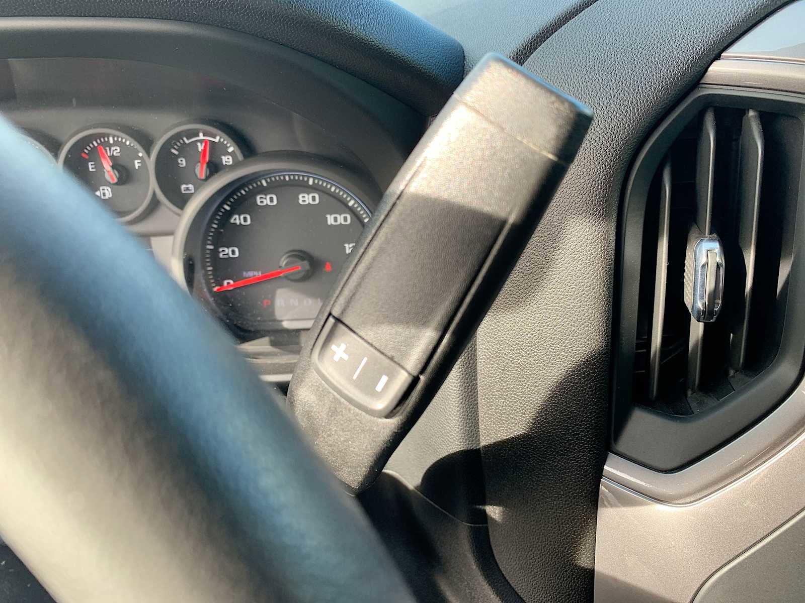 Certified 2022 Chevrolet Silverado 1500 Custom w/ LPO, Dark Essentials Package image 15